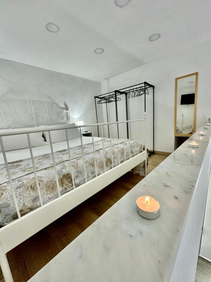 Apartamento La Casa Di Elisa Nápoles Exterior foto
